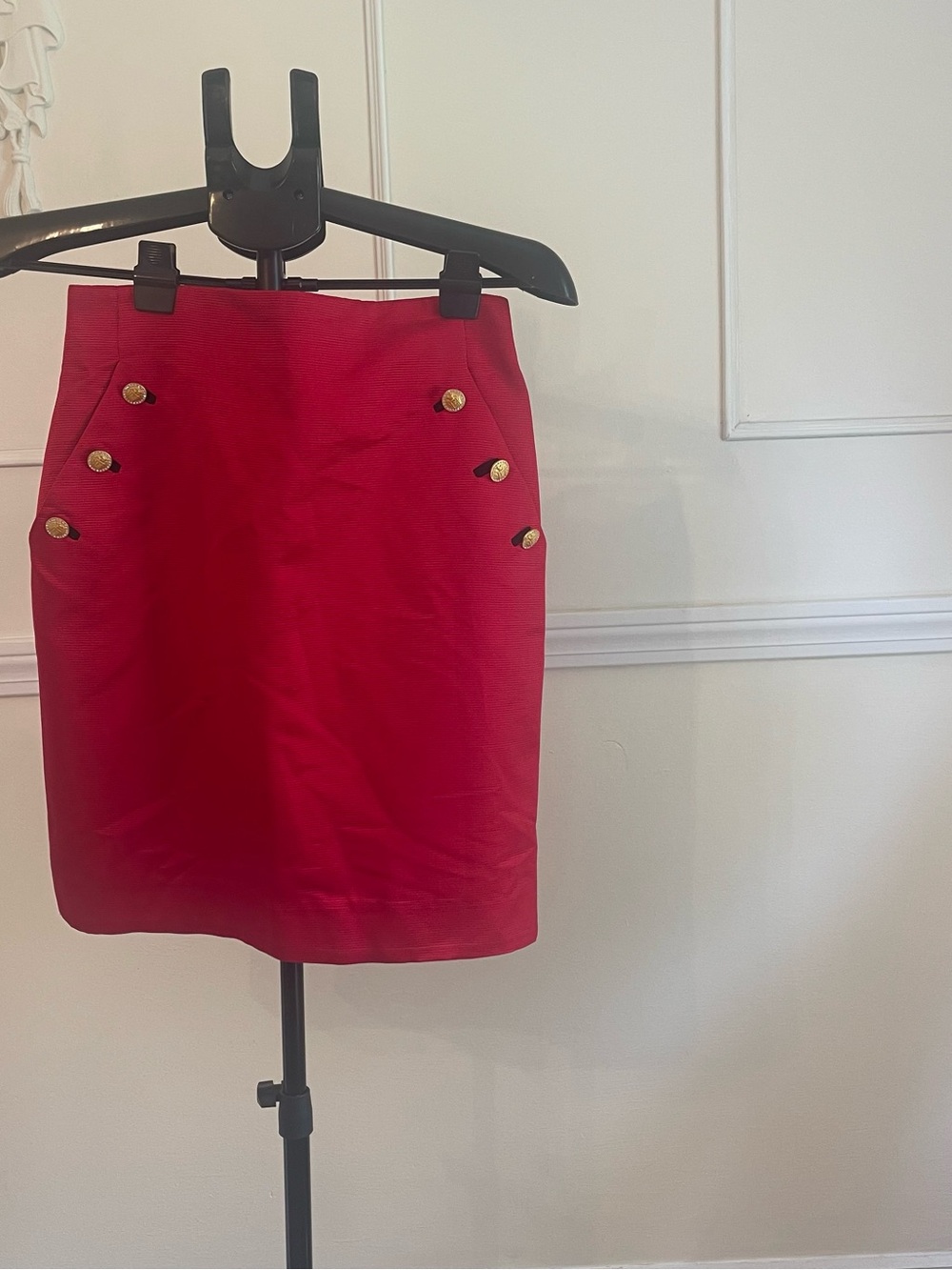 Escada Vibrant Red Mini Skirt with Gold Button Detail - Picture 2 of 11